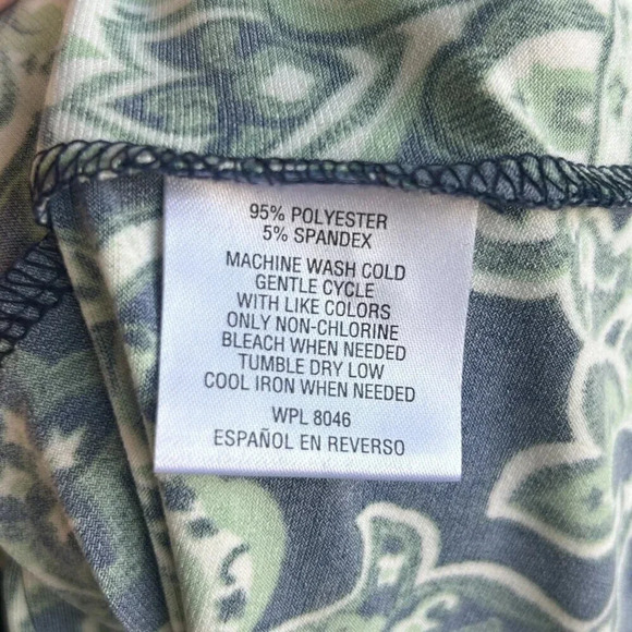 Charter Club Blue Green Scroll Pattern Jersey Knit Short Sleeve Top Size Small - Picture 2 of 7